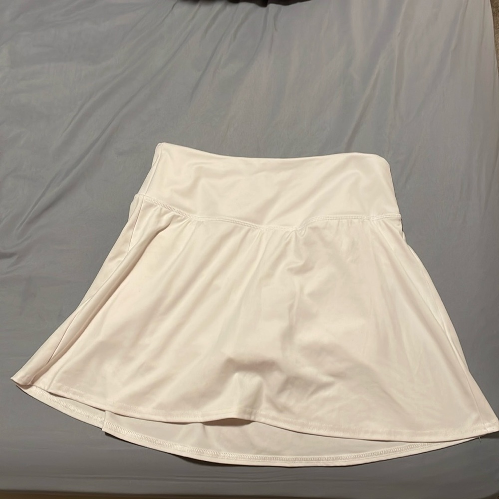 target white all in motion skirt athletic